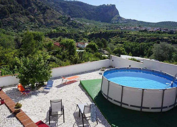 Casa Rural Villa La Gaviota Con Chimenea, Barbacoa Y Piscina Junto A Ruta Del Gollizno En Olivares