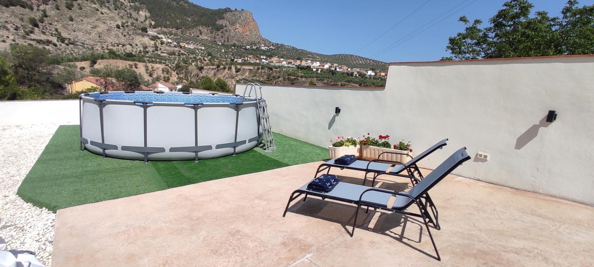 La Gaviota Con Chimenea, Barbacoa Y Piscina Junto A Ruta Del Gollizno En Olivares *